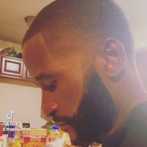 Meet your Posher, Mpoyi